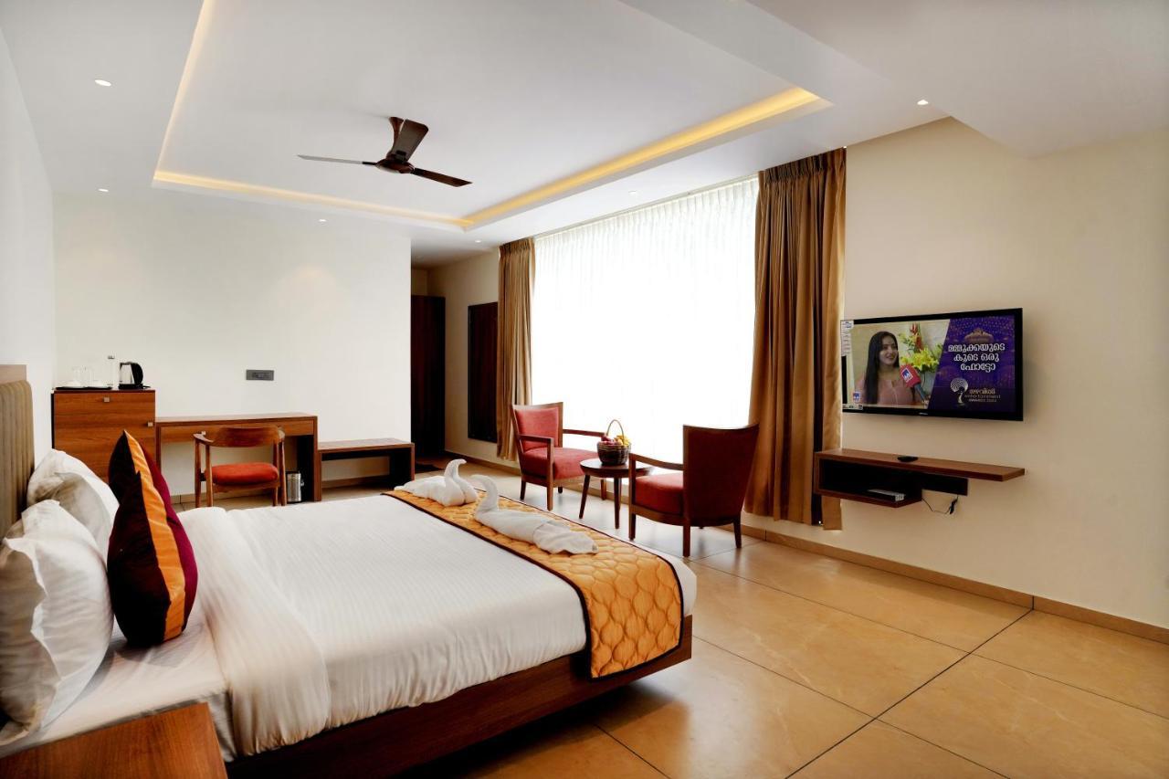 Bluemist Resorts Athirappilly Ngoại thất bức ảnh